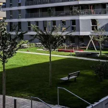 Stadtnahes Gaestezimmer Im Penthouse Bei Esi Tuebingen Exterior photo